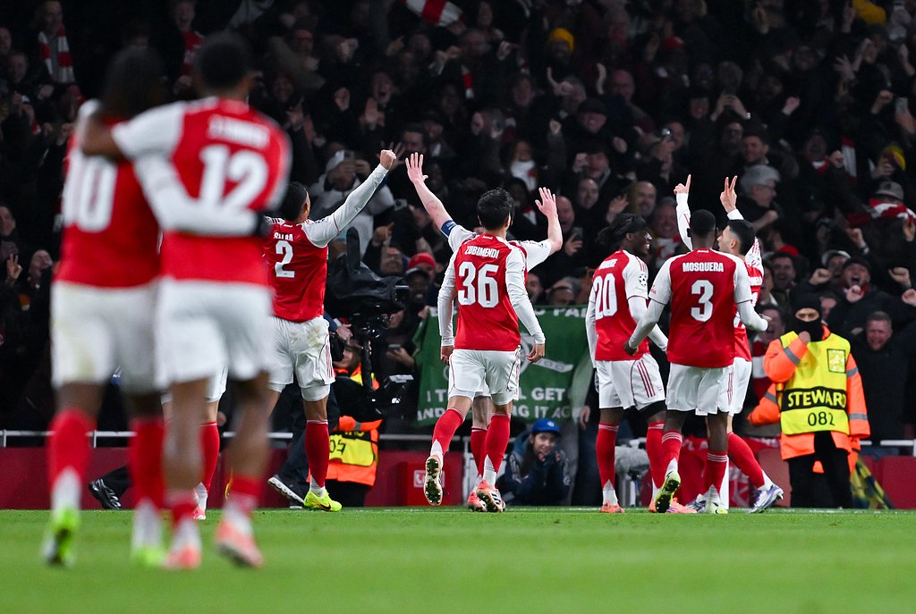 随着梁靖崑+王楚钦2-1获胜，成都混合团体世界杯！国乒8-4德国队（梁靖崑／王楚钦2-1告捷，国乒在成都混合团体世界杯以8-4击败德国）