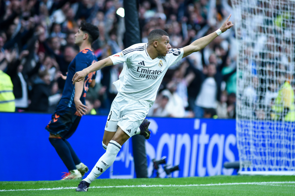 徐云龙谈国安近期传闻：越到年底作妖的就越多，能不信就不信