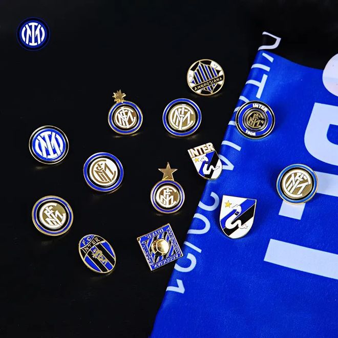 斯洛特：基耶萨生病了，加克波踢利兹联伤了将缺席几周（斯洛特：基耶萨因病缺阵，加克波战利兹联受伤将休战数周）