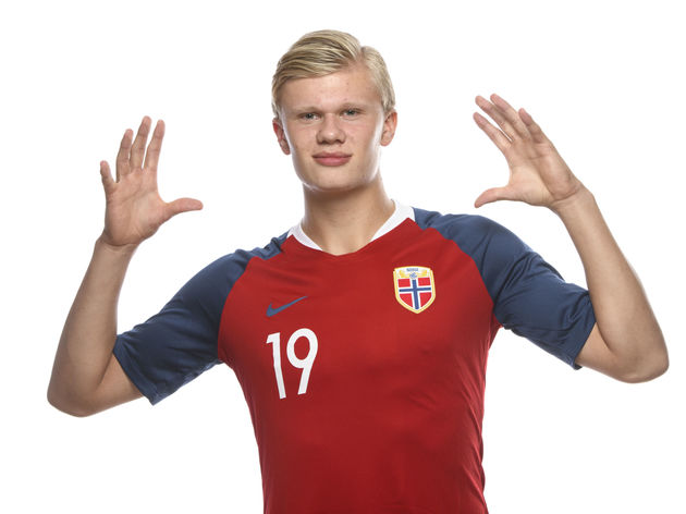 世界杯小组赛H组赛程：乌拉圭vs西班牙北京时间6月27日8点（世界杯H组小组赛：乌拉圭对阵西班牙，北京时间6月27日8：00开球）