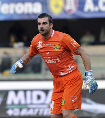 （粤港澳全运会）网球男子单打：奥运亚军张之臻战胜对手晋级