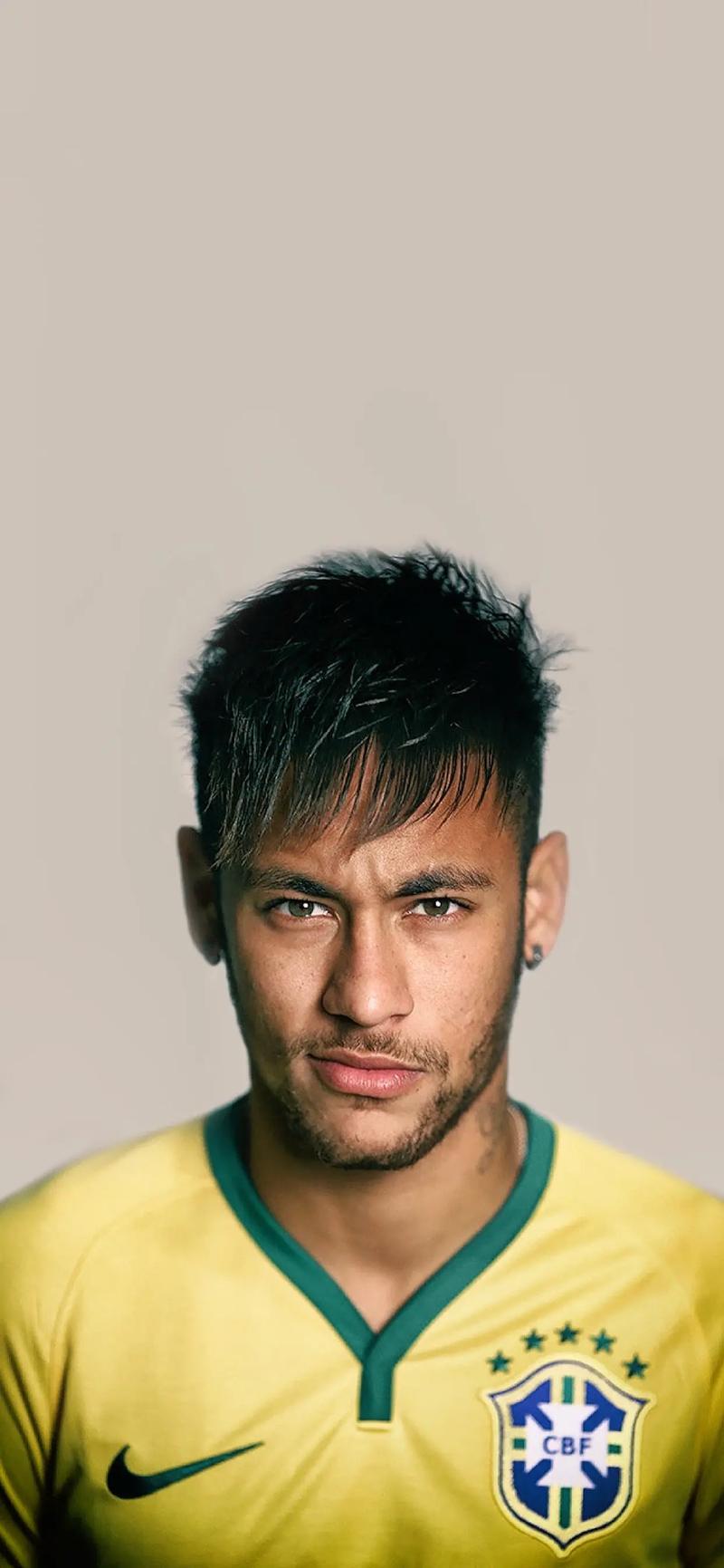 基耶利尼：我从不对球员发脾气；尤文最后一块拼图是体育总监（基耶利尼：从不向球员发火；尤文图斯缺的最后一环是体育总监）