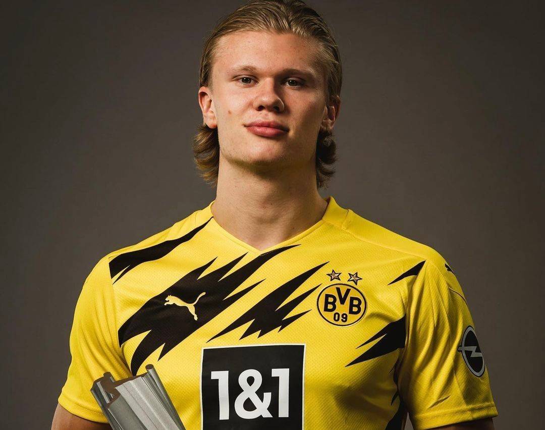 铁卫主场首球比肩C罗，曼联1-1西汉姆联，反超利物浦升英超第八