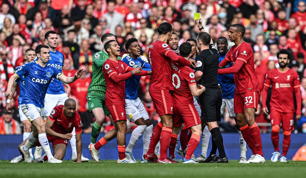 杜锋笑称球迷喊徐杰声音更大，广东男篮感谢武汉赛区