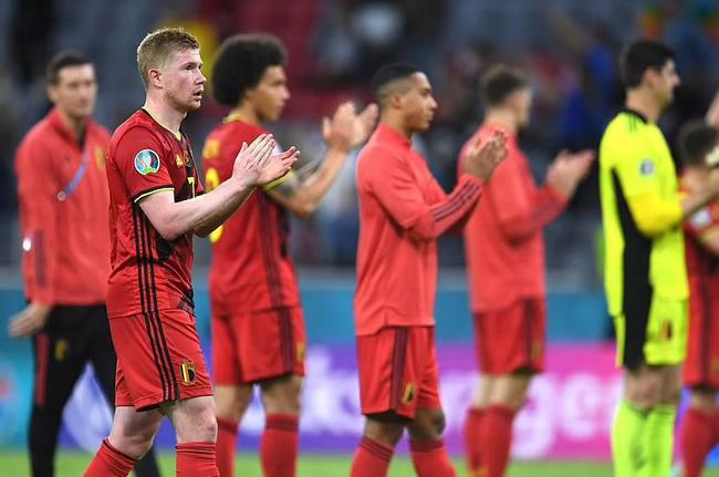 阿夫迪亚空砍37分，马刺115-102击败开拓者，福克斯37分率队稳居西部第五